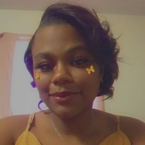 Meet your Posher, Gwendolyn